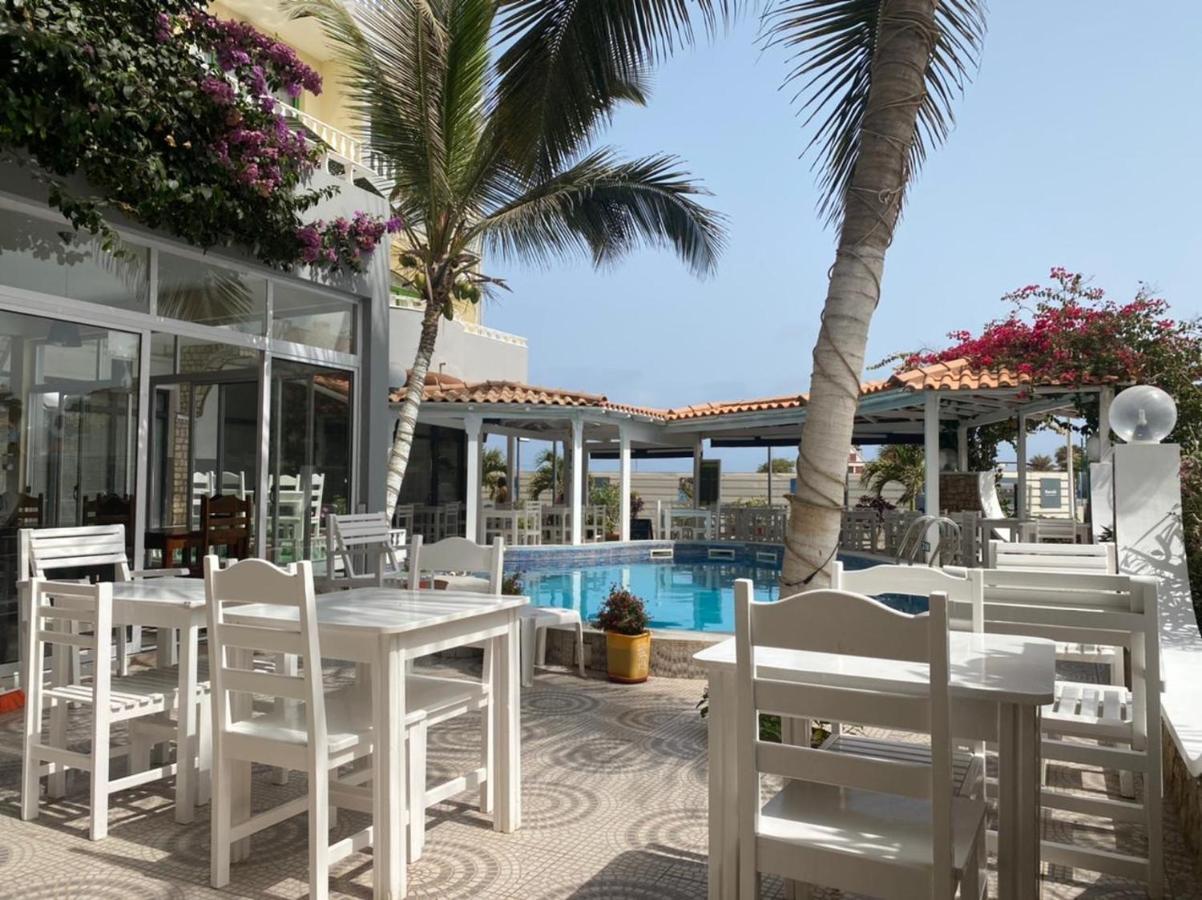 Aparthotel Nhaterra Santa Maria Luaran gambar