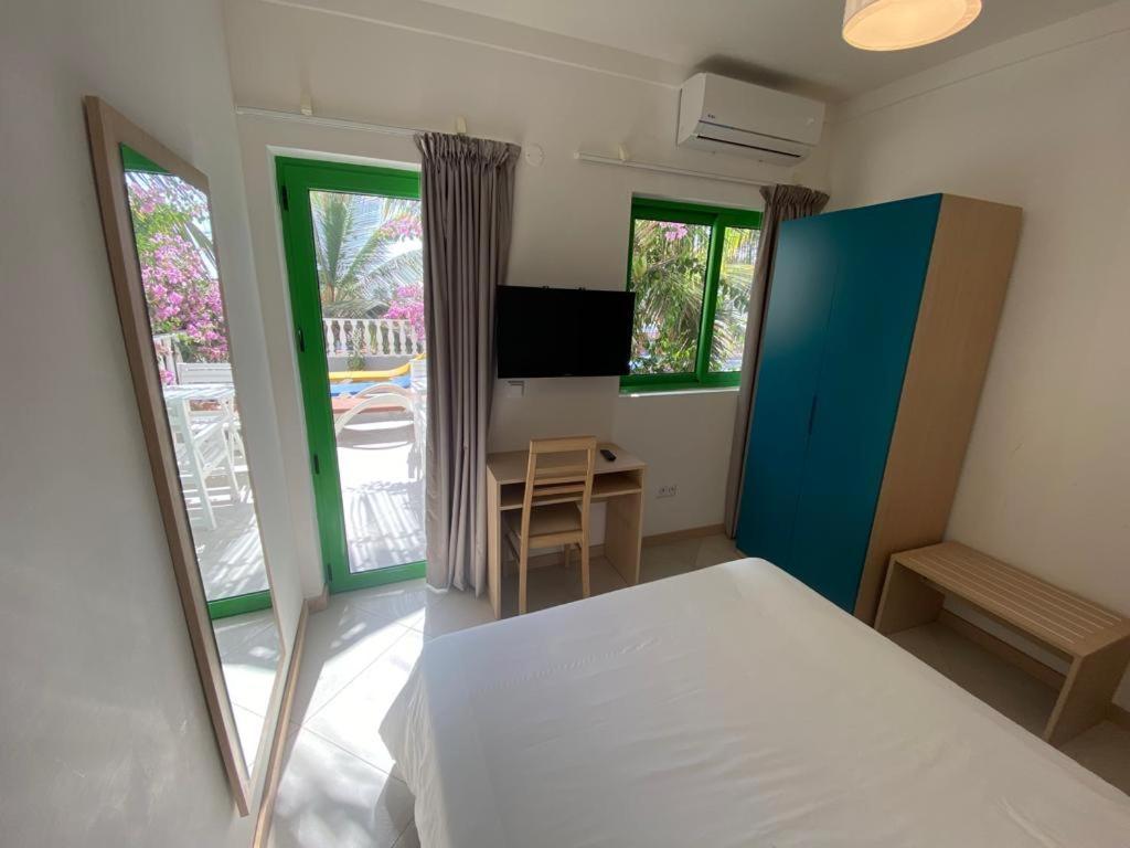Aparthotel Nhaterra Santa Maria Luaran gambar